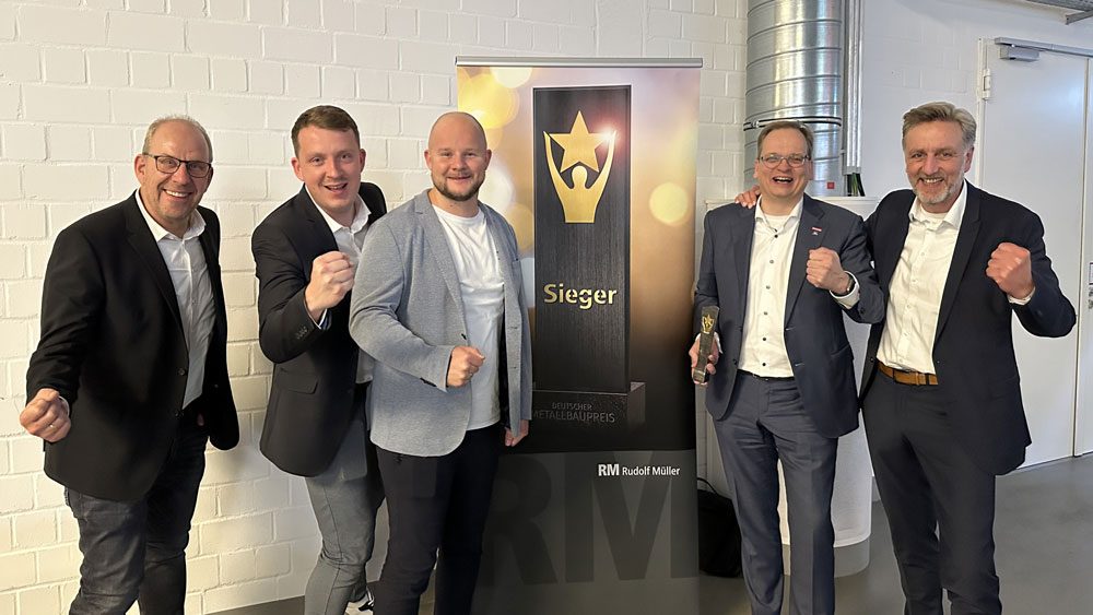 2025-10-24_Metallbauporeis-2025-in-Würzburg-(18[19]